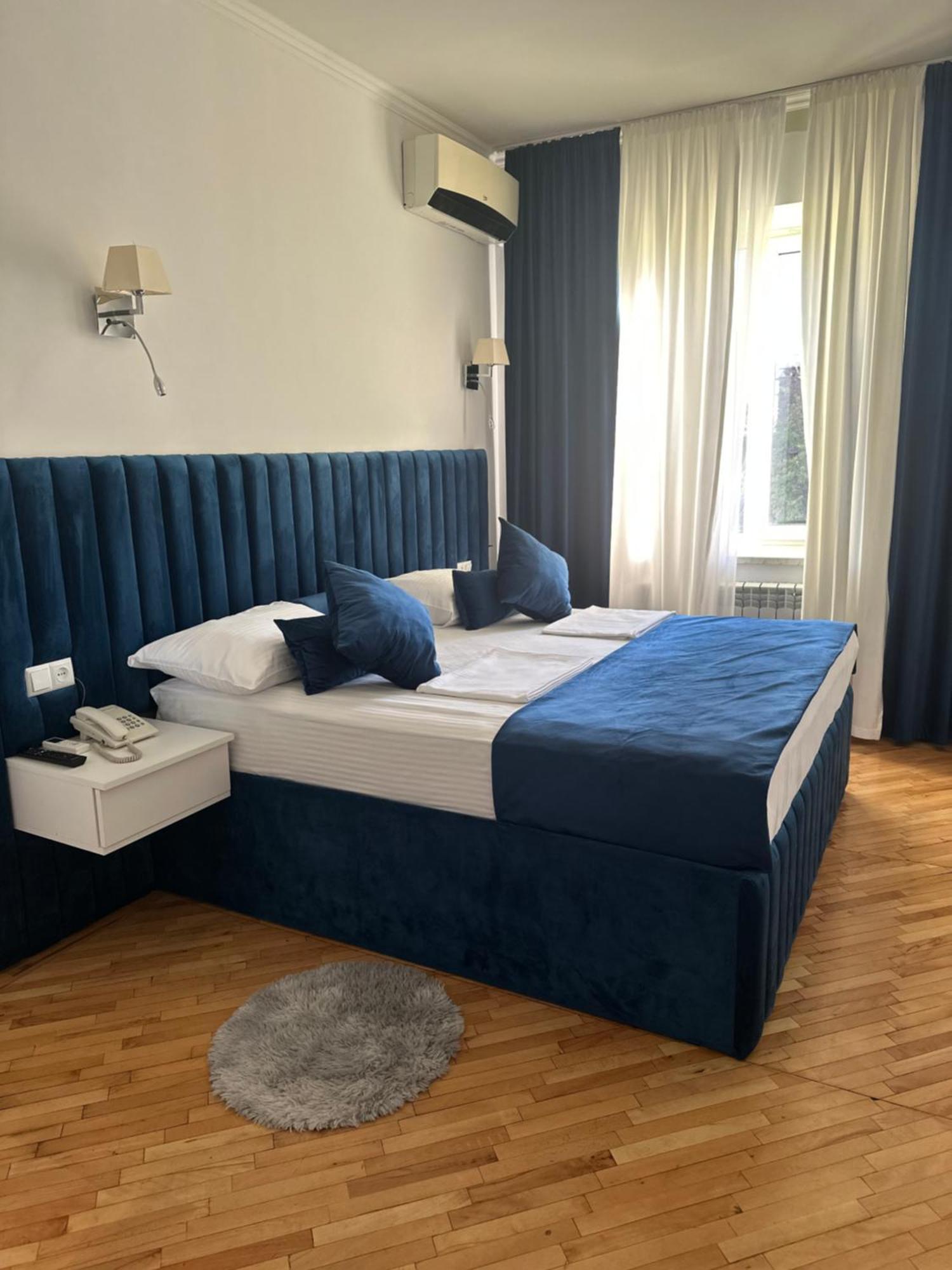 Yereone Hotel Apartment Yerevan Exterior photo